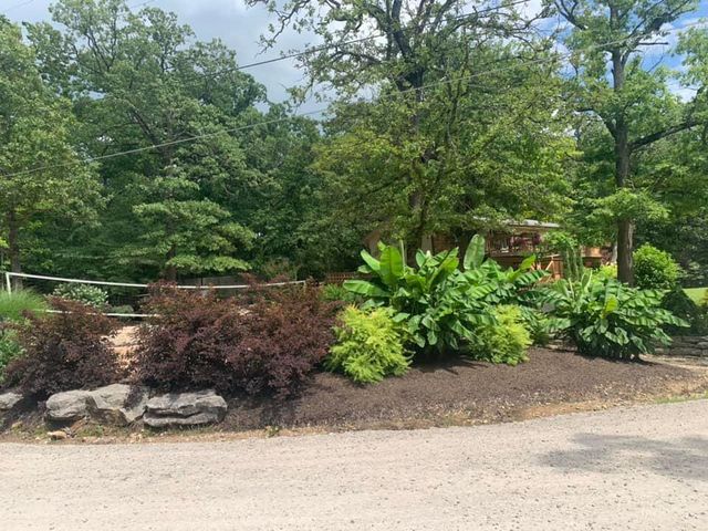 60 Montego Drive, Kimberling City, MO 65686