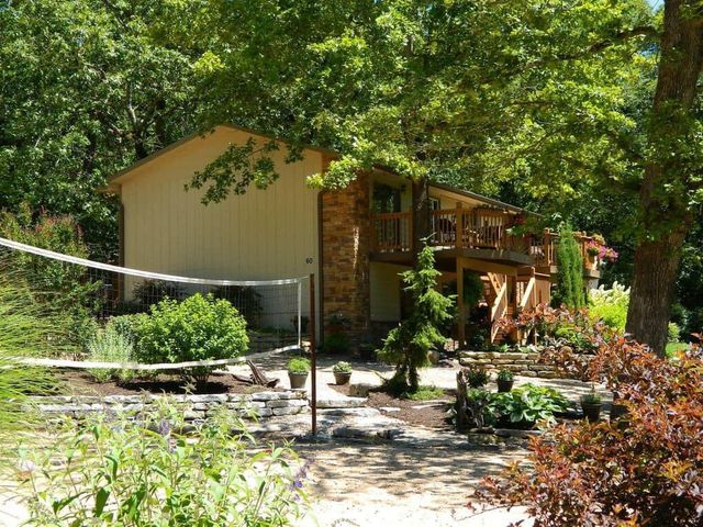 60 Montego Drive, Kimberling City, MO 65686
