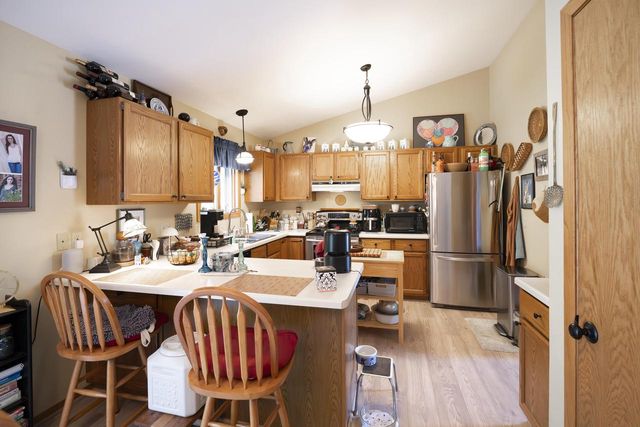 204 Cambridge AVENUE, Waukesha, WI 53188