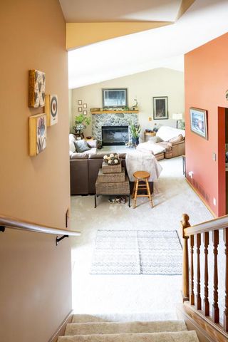 204 Cambridge AVENUE, Waukesha, WI 53188