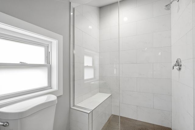 6028 N Newburg Avenue, Chicago, IL 60631