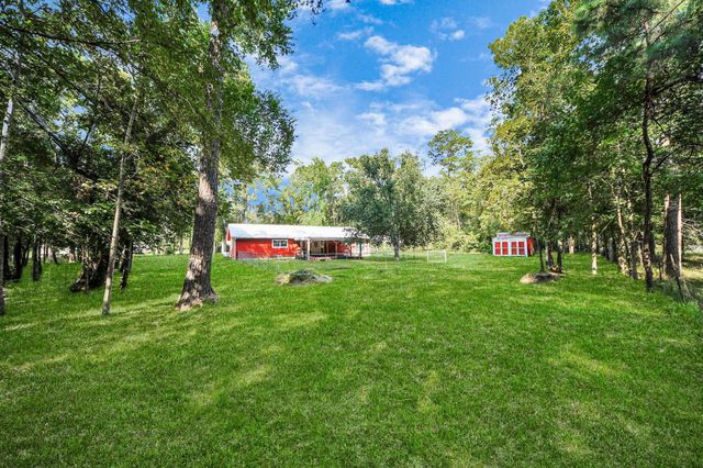 214 County Road 347 S, Cleveland, TX 77327