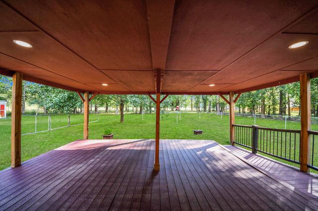 214 County Road 347 S, Cleveland, TX 77327