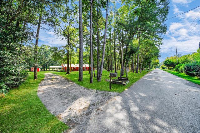 214 County Road 347 S, Cleveland, TX 77327