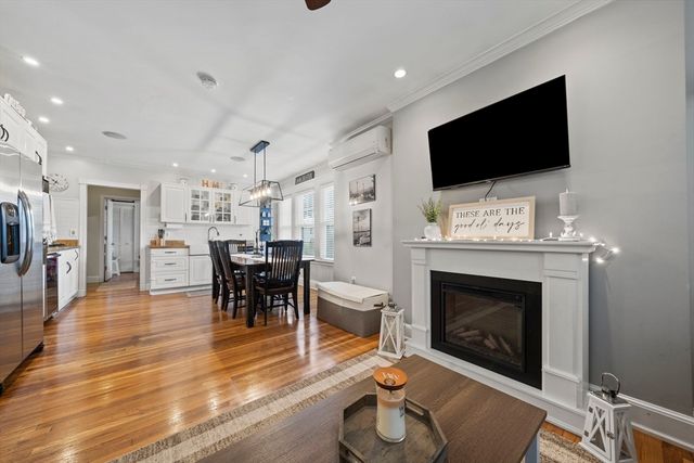 118-120 Granite Ave 1, Boston, MA 02124
