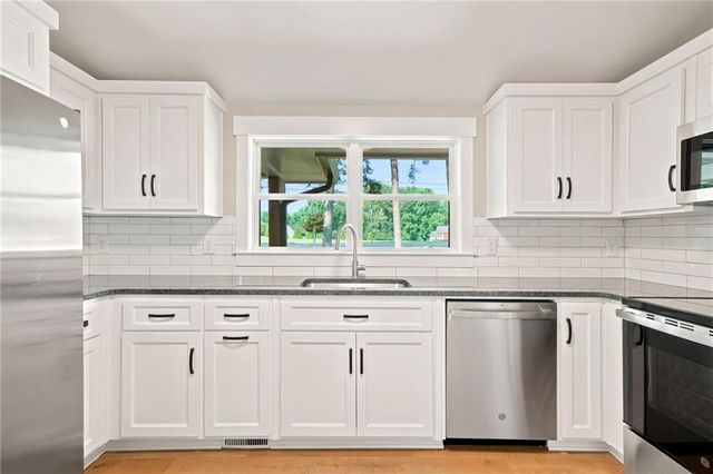 1528 New Light Road, Canton, GA 30115
