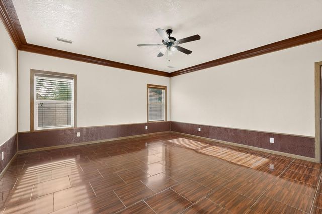 4008 Flora Vista Avenue SW, Albuquerque, NM 87121