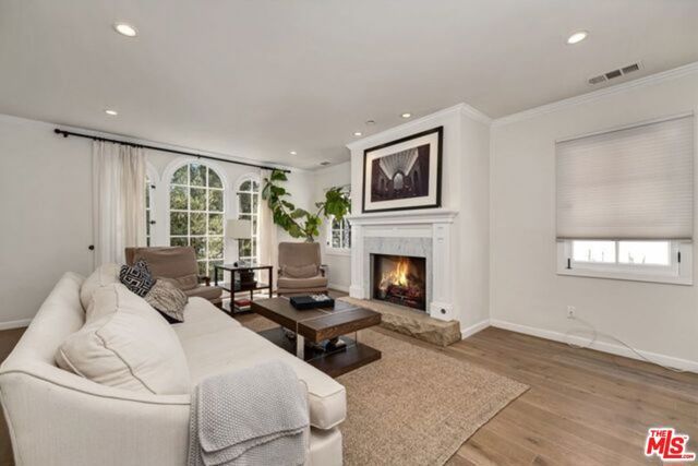 816 N Mccadden Place, Los Angeles, CA 90038