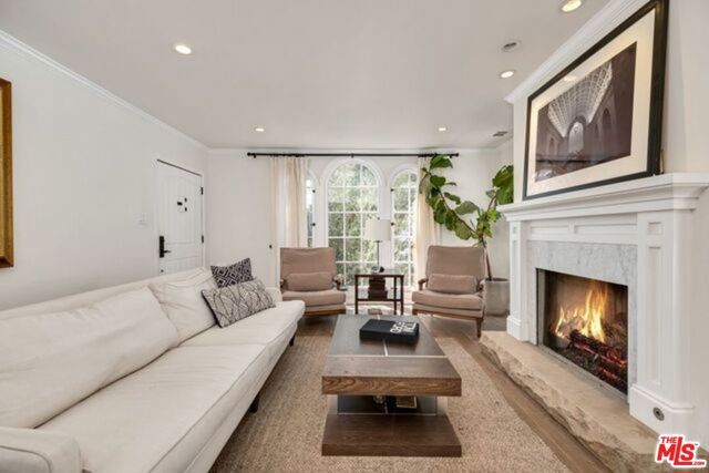 816 N Mccadden Place, Los Angeles, CA 90038