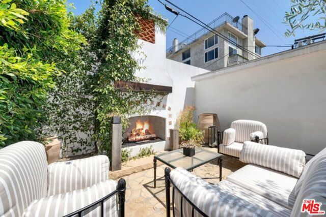 816 N Mccadden Place, Los Angeles, CA 90038