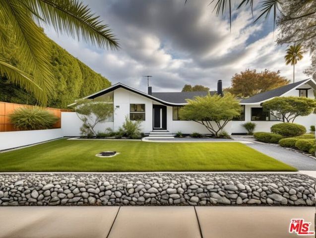 816 N Mccadden Place, Los Angeles, CA 90038