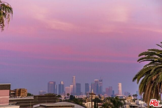 816 N Mccadden Place, Los Angeles, CA 90038