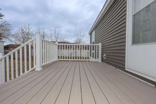 11 Hagop Road, Salem, NH 03073