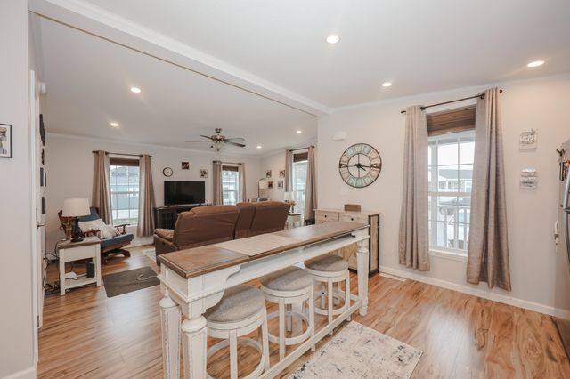 11 Hagop Road, Salem, NH 03073