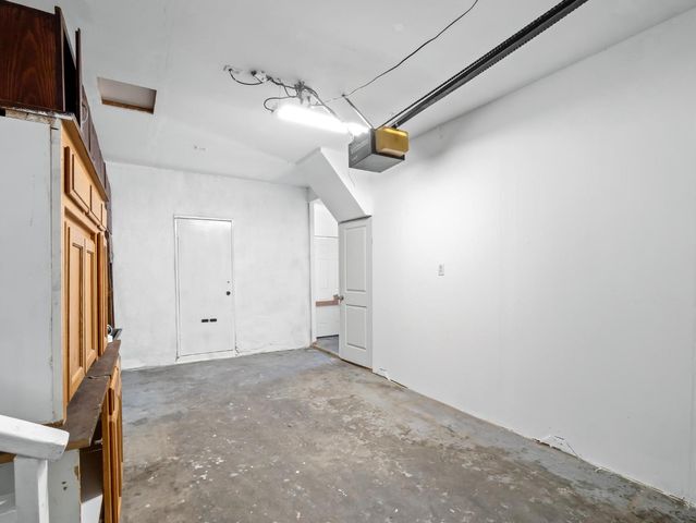 5491 E Dakota Avenue, Fresno, CA 93727