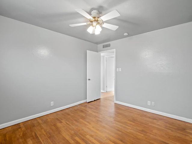 5491 E Dakota Avenue, Fresno, CA 93727