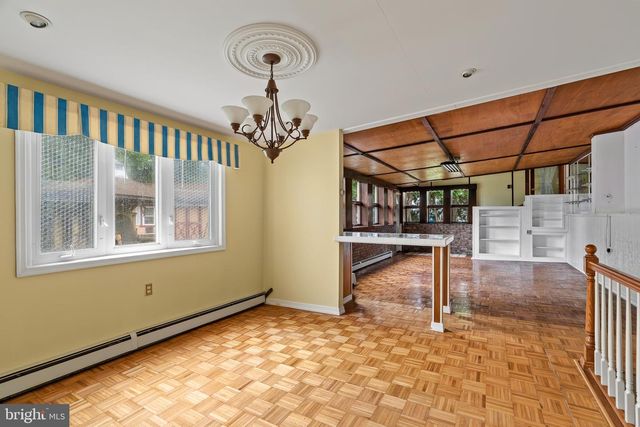 2 SAINT PATS CIR, Elkton, MD 21921
