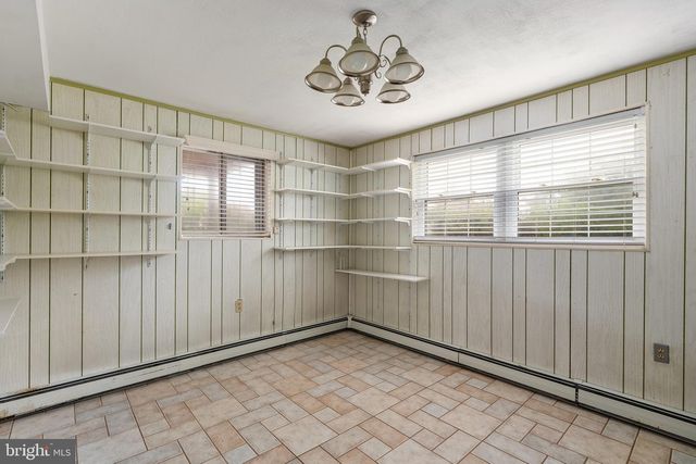 2 SAINT PATS CIR, Elkton, MD 21921