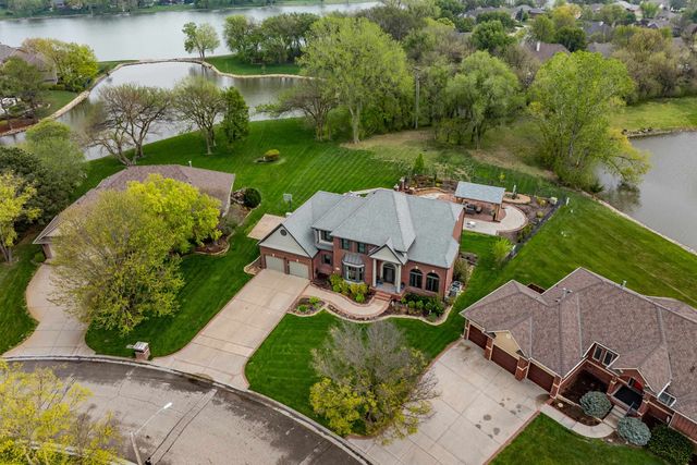 116 N Rainbow Lake Rd, Wichita, KS 67235