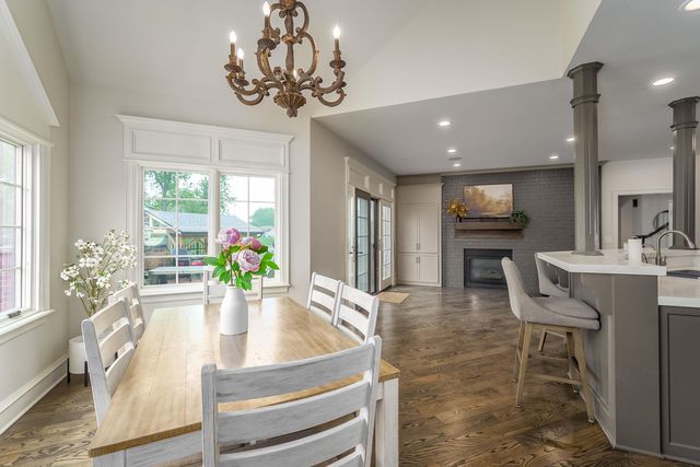 116 N Rainbow Lake Rd, Wichita, KS 67235