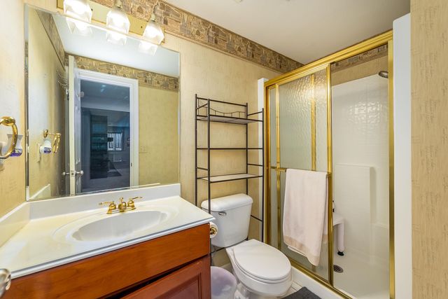 116 N Rainbow Lake Rd, Wichita, KS 67235