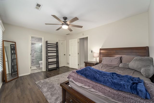 116 N Rainbow Lake Rd, Wichita, KS 67235