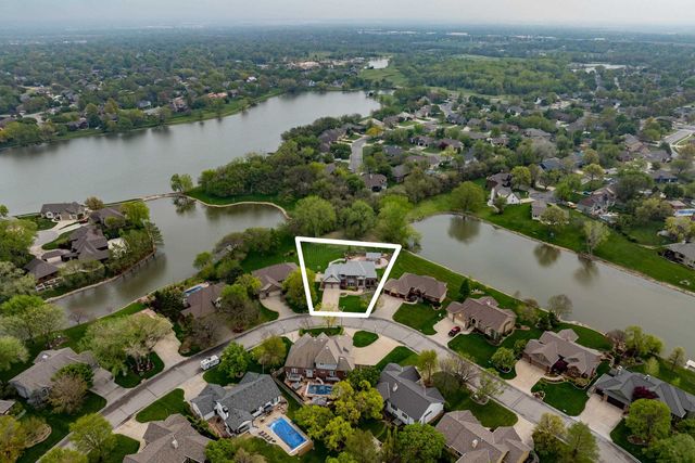 116 N Rainbow Lake Rd, Wichita, KS 67235