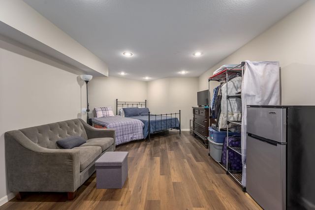 116 N Rainbow Lake Rd, Wichita, KS 67235