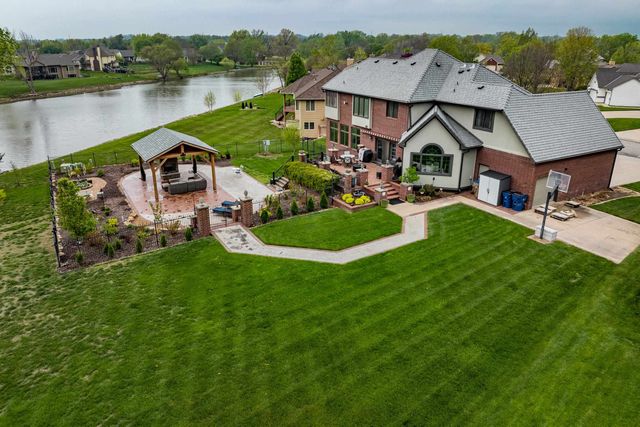 116 N Rainbow Lake Rd, Wichita, KS 67235