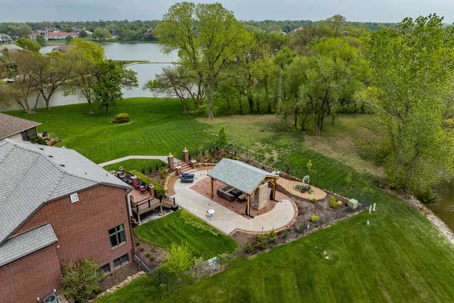 116 N Rainbow Lake Rd, Wichita, KS 67235