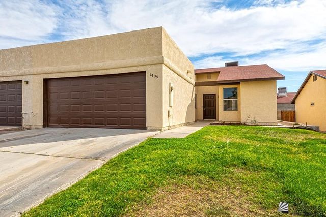 1409 W Hillside Pl, Yuma, AZ 85364