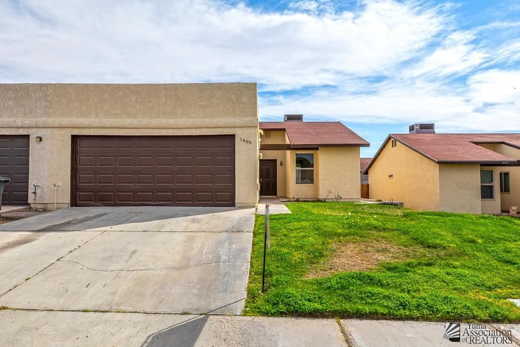 1409 W Hillside Pl, Yuma, AZ 85364