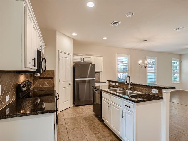 819 Palo Duro DR, Cedar Park, TX 78613