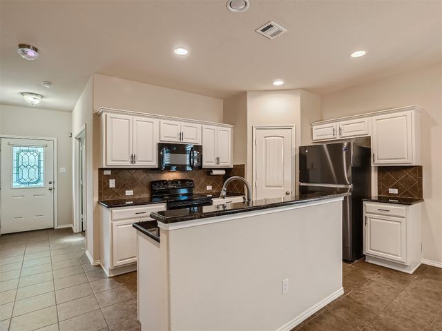 819 Palo Duro DR, Cedar Park, TX 78613