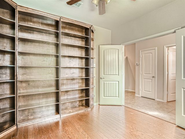 819 Palo Duro DR, Cedar Park, TX 78613