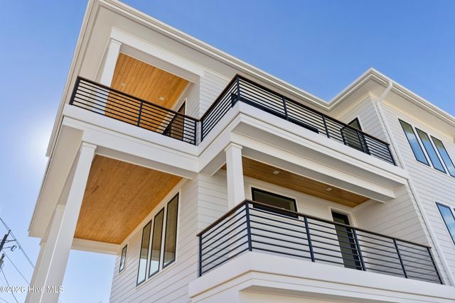 1107 Fort Fisher Boulevard N, Kure Beach, NC 28449