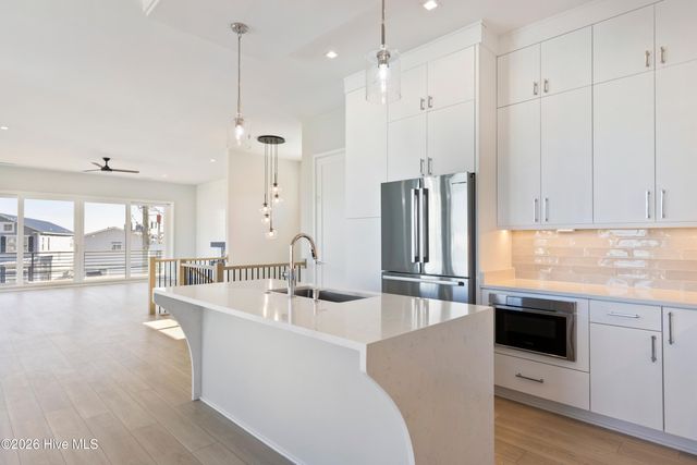 1107 Fort Fisher Boulevard N, Kure Beach, NC 28449