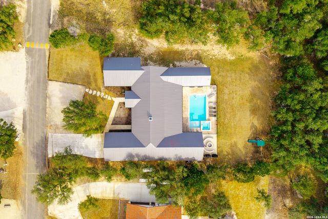 1723 Mountain Valley, Concan, TX 78838