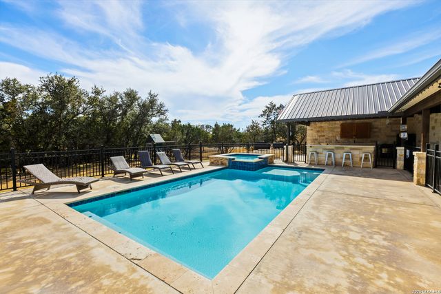 1723 Mountain Valley, Concan, TX 78838