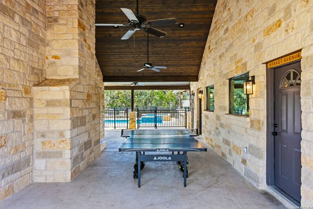 1723 Mountain Valley, Concan, TX 78838