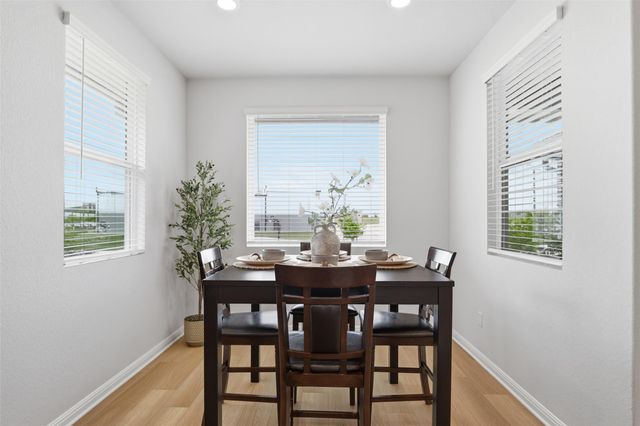 206 Palo Brea LOOP, Hutto, TX 78634