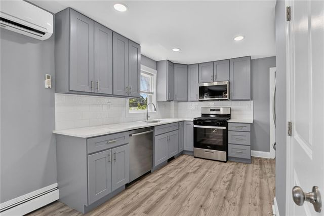 218 7th Street, Whitehall Twp, PA 18052