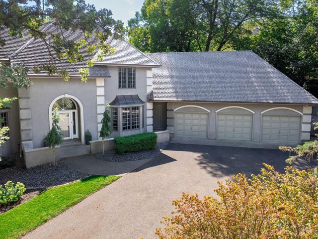 11808 Tapestry Lane, Hopkins, MN 55305