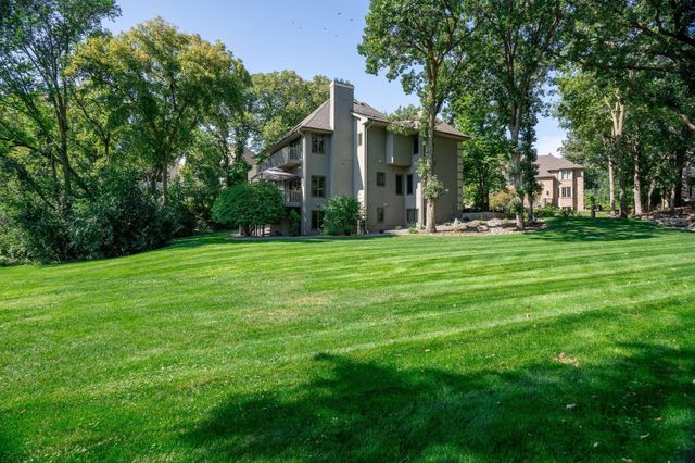 11808 Tapestry Lane, Hopkins, MN 55305