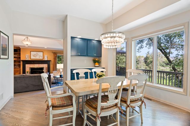 11808 Tapestry Lane, Hopkins, MN 55305