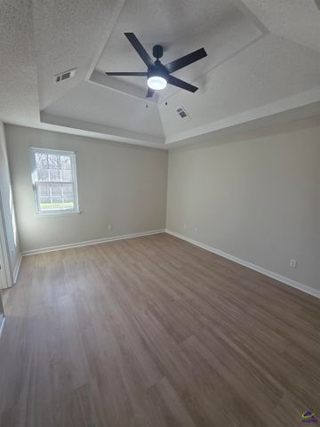 217 Butten Drive, Bonaire, GA 31005