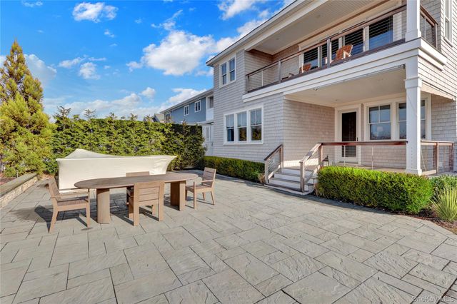 99 Parkside Drive, Point Lookout, NY 11569