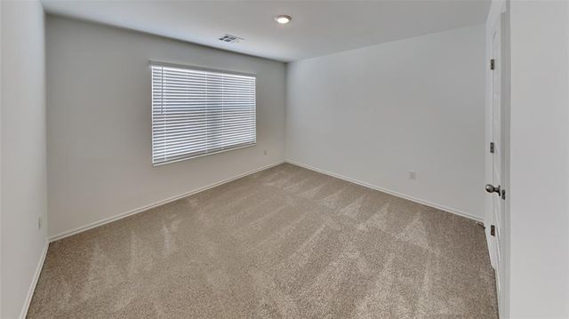 1177 Sunflower Lane, Newcastle, OK 73065