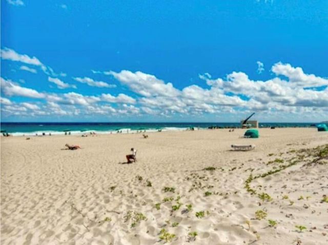 33 S OCEAN Avenue 501, Palm Beach Shores, FL 33404