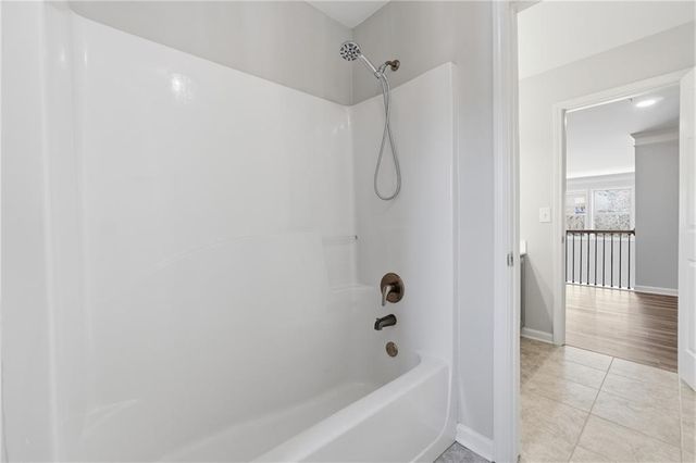 1440A Waverly Glen Drive, Alpharetta, GA 30004